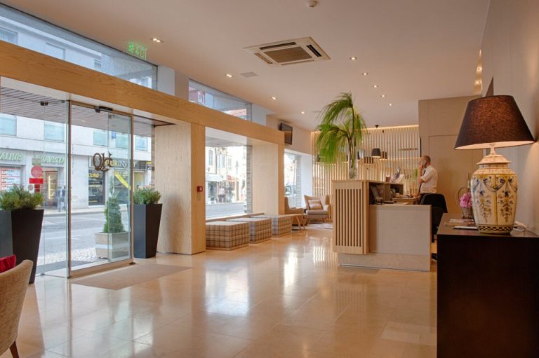 Copy of entrada hotel em coimbra 768x511